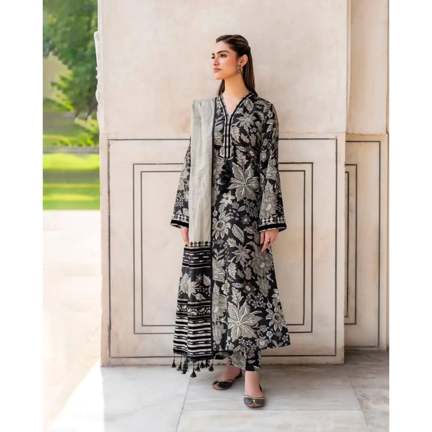 KHAADI LAWN-3-PIECE  EMBROIDERED LAWN